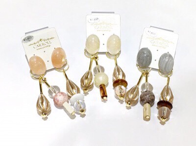 retro earrings